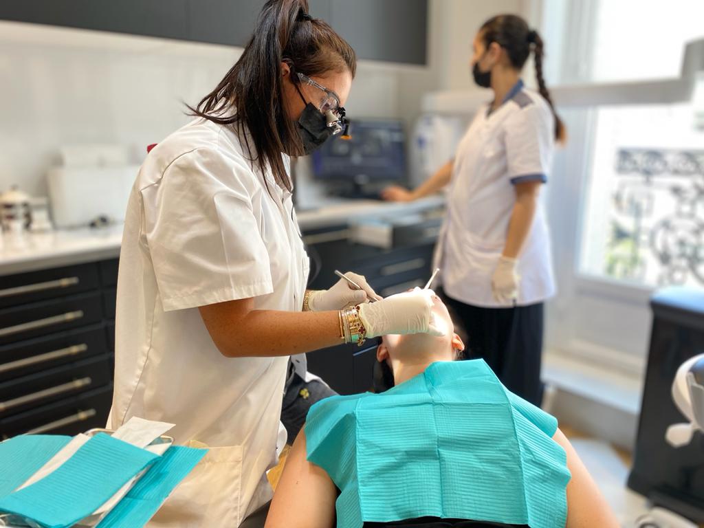 implantologie - implant dentaire